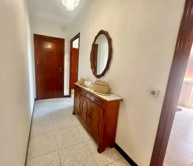 ¡Piso de 3 dormitorios con balcón en San Vicente del Raspeig! — 11