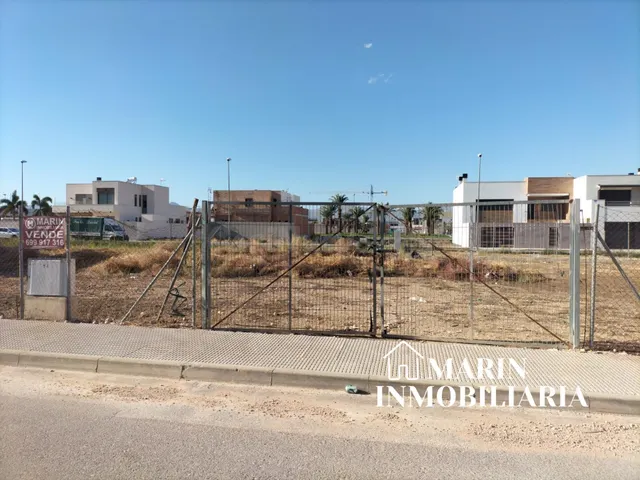 TERRENO URBANO EN ZONA AUDITORIO DE COX - foto 3