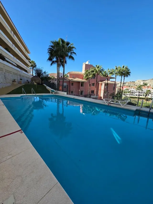 Bajo con terraza de 24 m2 y vistas al golf en Royal Golf Riviera, Riviera del Sol — 23