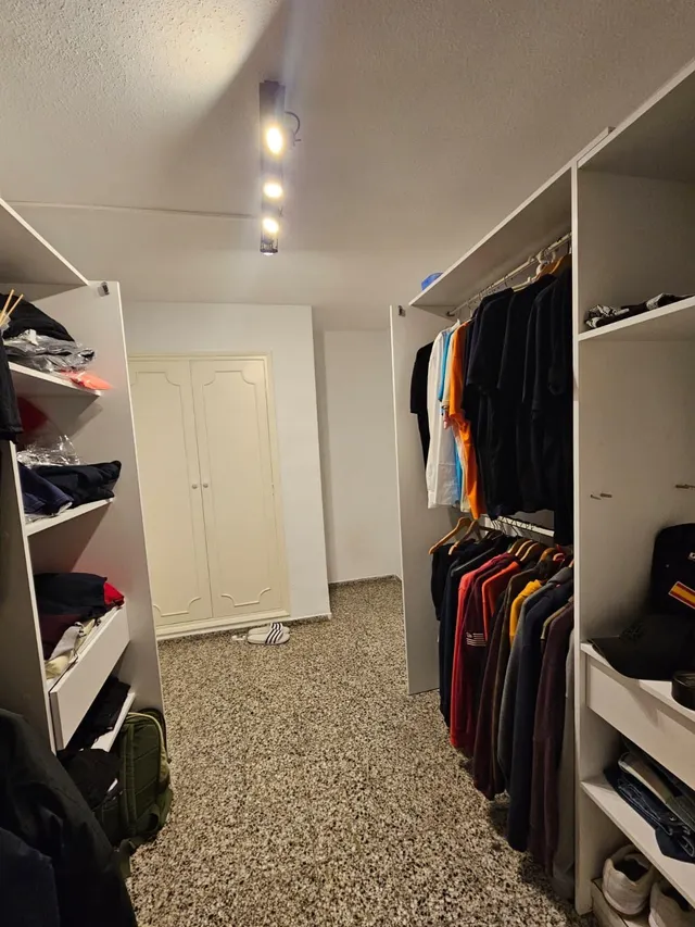Dos viviendas con posibilidad de crear un gran piso. — 26