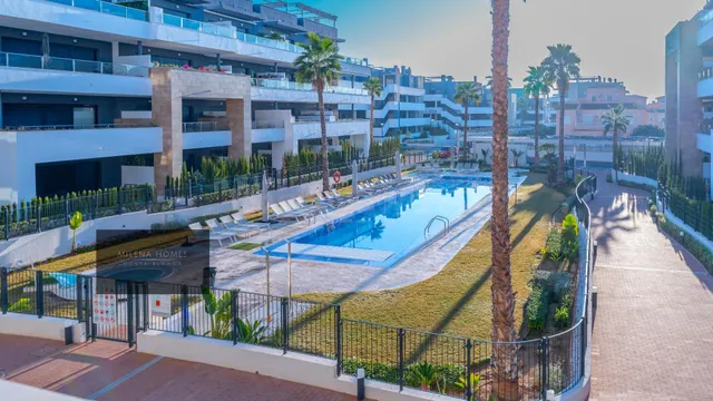 Un hogar que inspira — Elegancia, calma y luz mediterránea e - foto 3