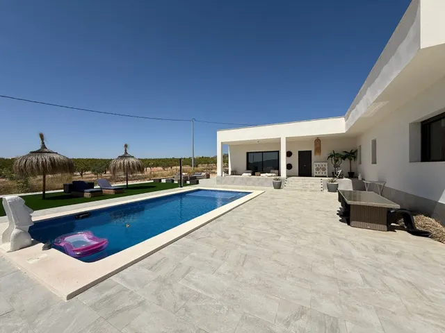 Villa 3 habitaciones 175m² en venta - Comunidad valenciana — 31