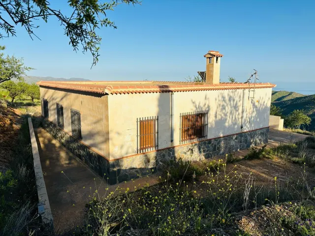 Casa de campo 1 habitación 115m² en venta - Sierra de la con - foto 4