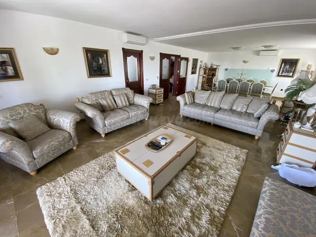 Chalet 5 habitaciones 500m² en venta - Centro - foto 3