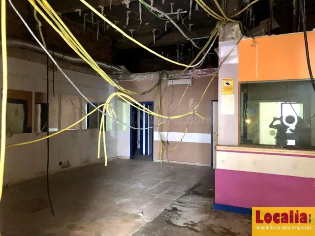 Local comercial en el centro de Torrelavega - foto 5