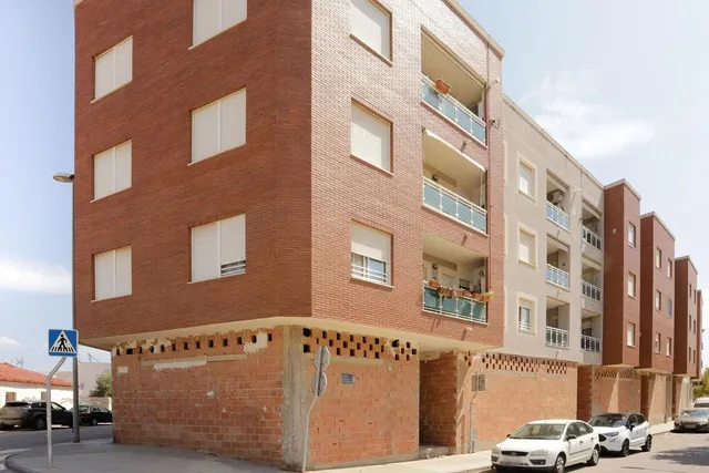 SOL8VIDAL VENDE LOCAL EN PILAR DE LA HORADADA — 12