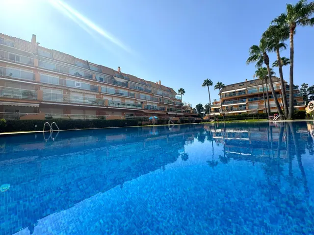 FANTASTICO APARTAMENTO CON VISTAS AL MAR — 38