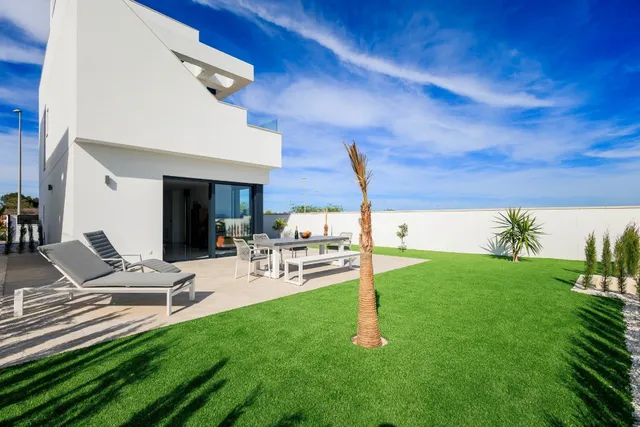 VILLAS DE OBRA NUEVA EN PILAR DE LA HORADADA EN EL CAMPO DE GOLF — 27