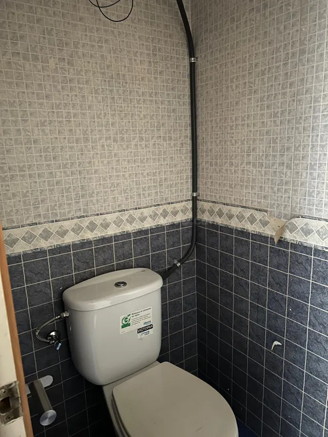 LOCAL COMERCIAL EN LLOGUER A TERRASSA - foto 4
