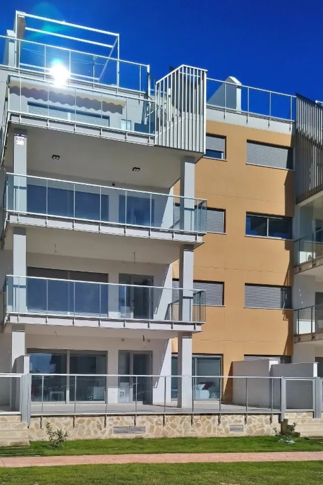 ESTUPENDO APARTAMENTO DE OBRA NUEVA 2 DORMITORIOS 2 BAÑOS  CON PISCINA EN ORIHUELA COSTA , ALICANTE — 22