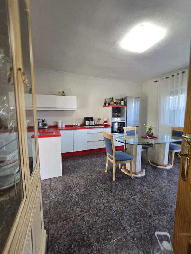 CHALET EN MATOLA (ELCHE). — 37