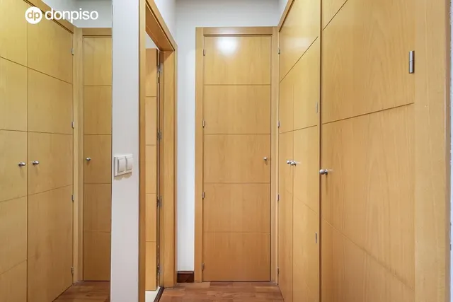 EXCLUSIVO PISO EN ARABIAL — 23