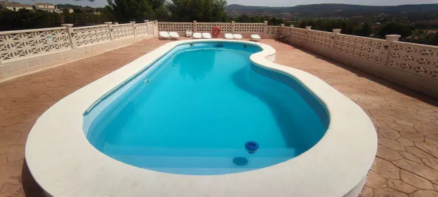 Local comercial 9 habitaciones 694m² en venta - Comunidad valenciana — 22