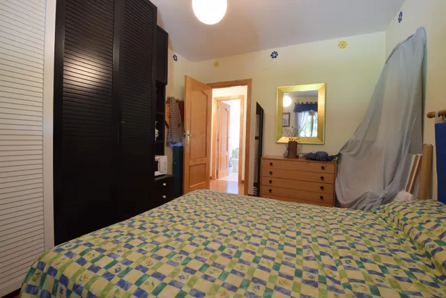 Gran finca con vivienda y merendero en Puente Duero — 42