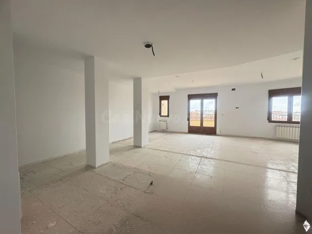 Exclusivo Ático Dúplex en la Plaza Mayor de La Roda - foto 3