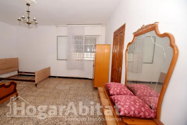 GRAN CASA CON TERRAZA Y TRASTERO — 12