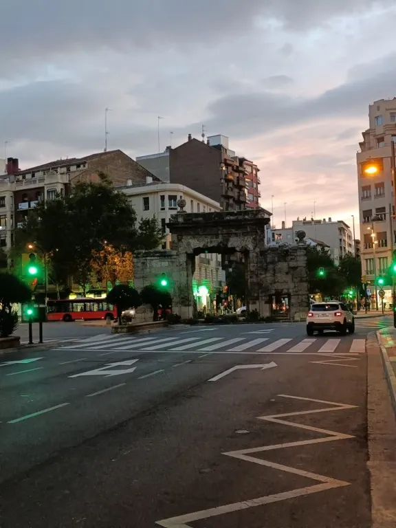 Piso en Venta en Zaragoza Zaragoza — 24