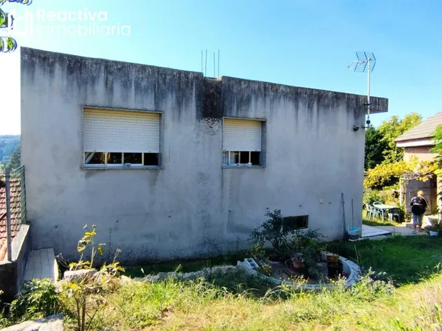 Casa de 3 habitaciones con finca. — 18
