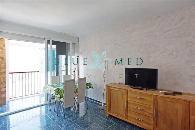 APARTAMENTO REFORMADO A 20 METROS DE LA PLAYA DE LA ISLA — 2