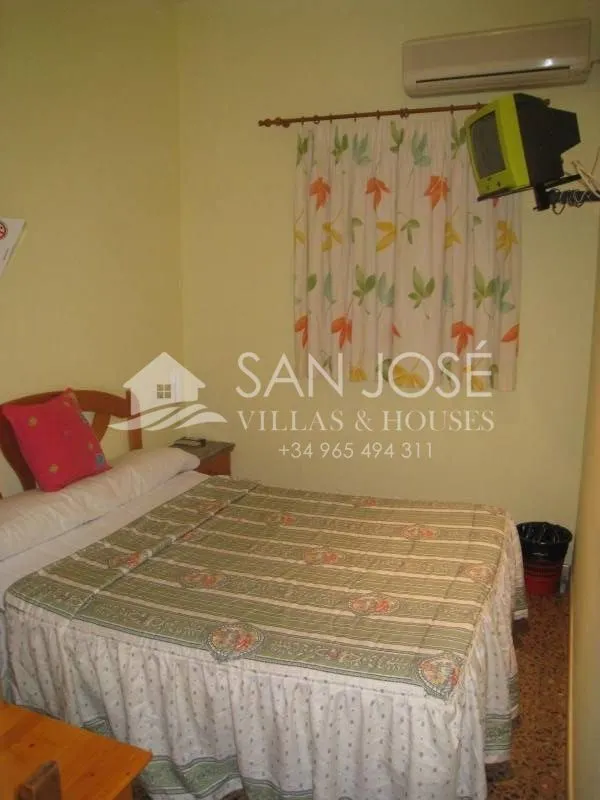 VENTA DE MOTEL EN ASPE DE 32 HABITACIONES, PRECIO NEGOCIABLE — 15