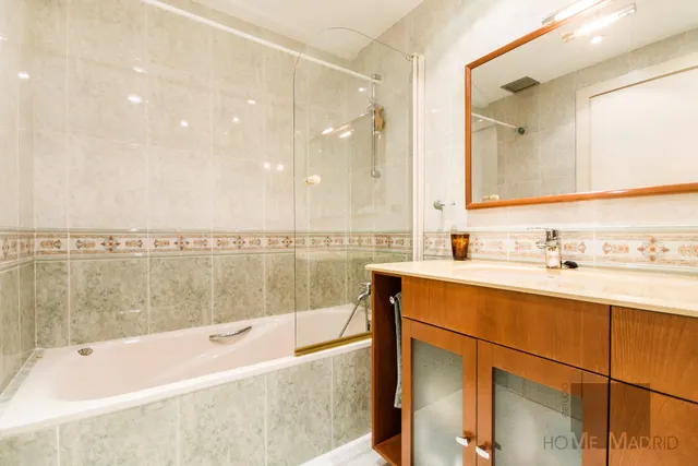ESTUDIO HOME MADRID OFRECE gestiona la venta de la NUDA PROPIEDAD, fabuloso piso de 197 m2, en el distrito de Moncloa-Aravaca. — 30