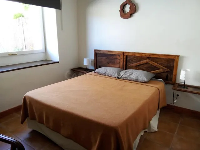 Casa con 5 apartamentos - foto 2