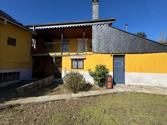 SE VENDE CASA PARA ENTRAR A VIVIR EN VILLANUEVA DE VALDUEZA - foto 2