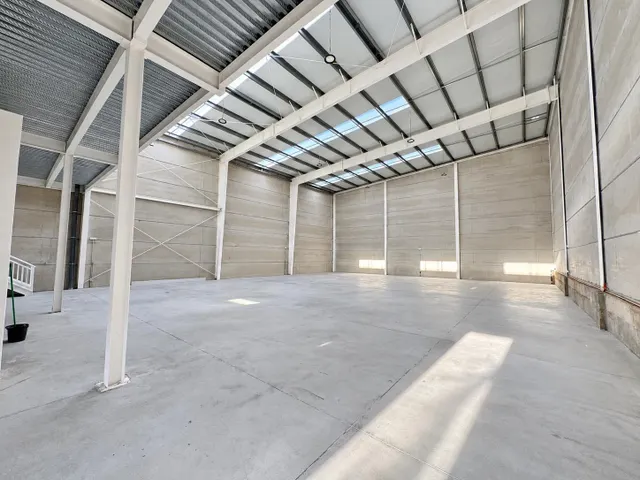 Nave industrial de nueva construcción en el Polígono Industrial La Torre, Mijas Costa — 16