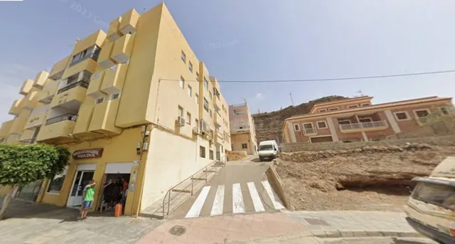 Venta piso en Balanegra (Almería)