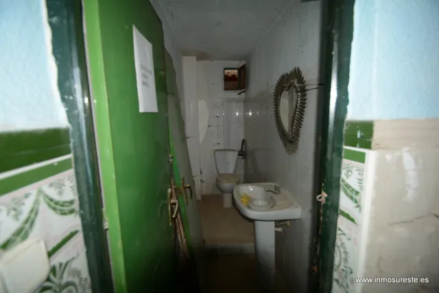 Local comercial para reformar en el centro de Orihuela, 85 m2. construidos. — 7