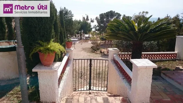 VILLA CON ENCANTO SANTA POLA DEL ESTE — 41