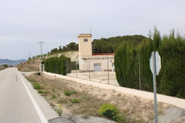VENTA DE TERRENO EN SAX — 10