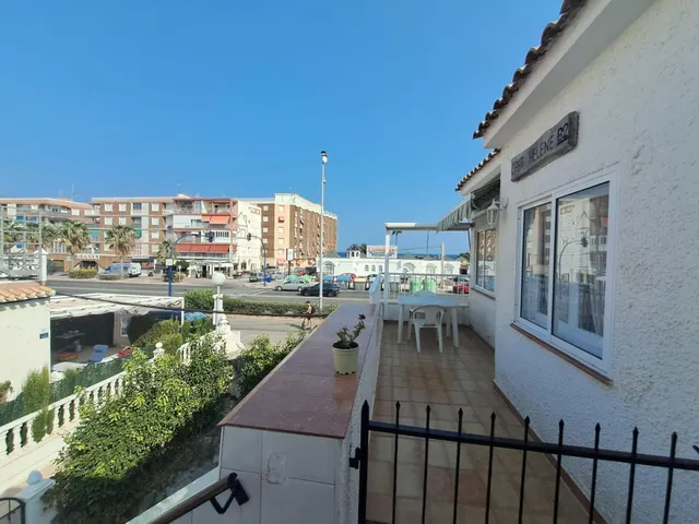 Bungalow 2 dormitorios en residencial paraiso,  155.000€ — 2