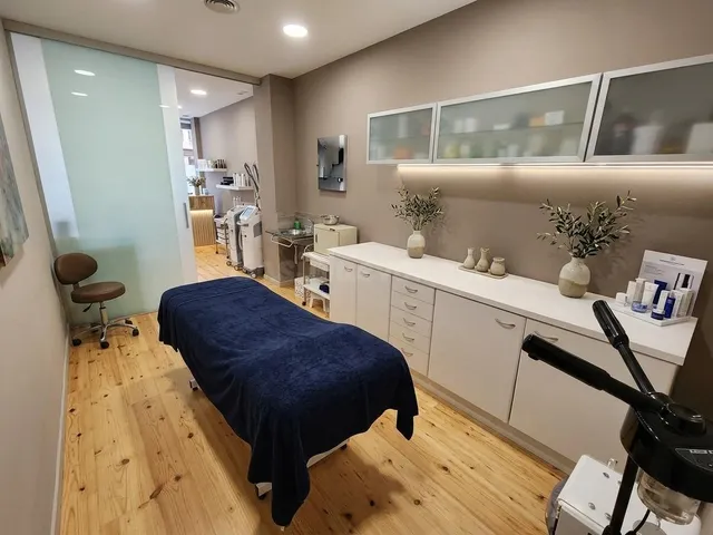 CENTRO DE ESTÉTICA CONSOLIDADO EN TRASPASO EN ARRANCAPINS – 