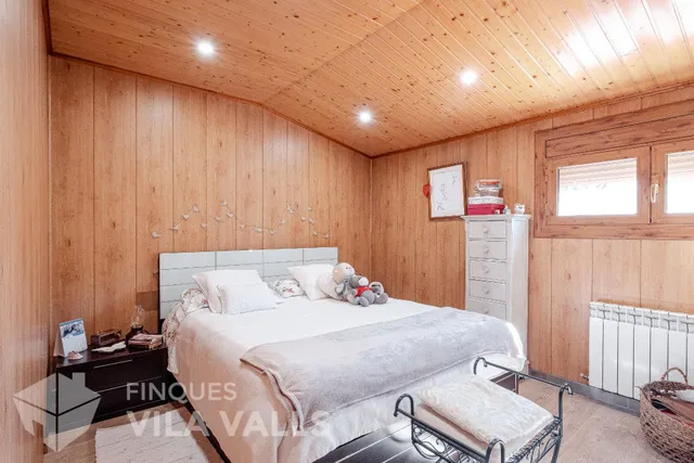 Casa independiente con gran parcela en Sant Quirze Safaja — 35