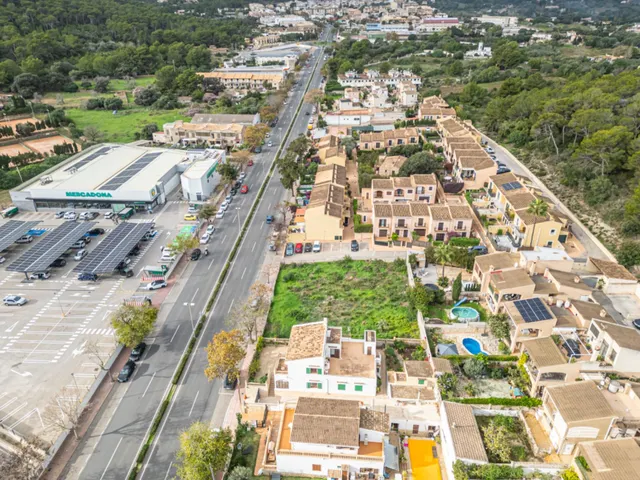 Solar Urbano para construir 6 adosados en Cala Ratjada en Avenida Juan Carlos I — 18