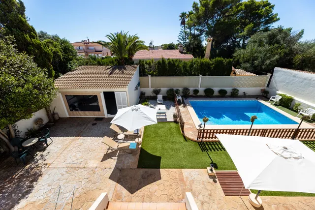 ESPECTACULAR CASA EN BAHÍA GRAN  PISCINA Y ENERGÍA SOLAR — 46