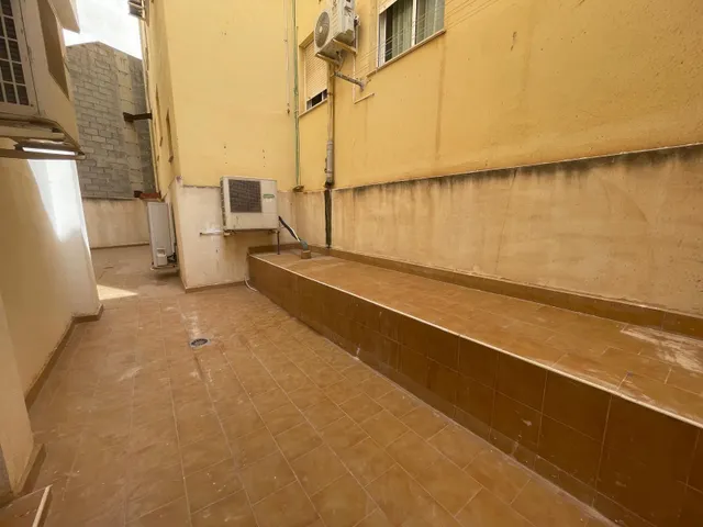 Local comercial de 182 m2 distribuido en dos plantas en Guardamar del Segura — 13