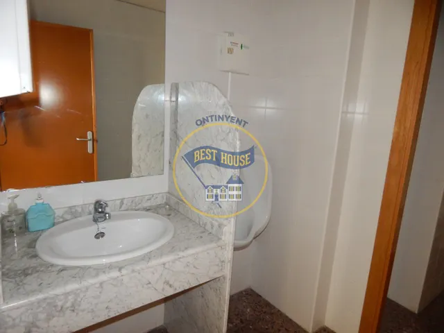 GRAN LOCAL COMERCIAL EN ZONA TRANSITADA EN ONTINYENT — 10