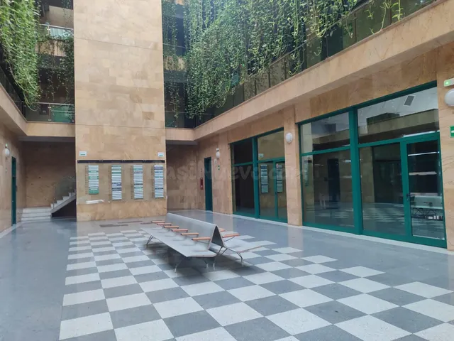 ALQUILER DE OFICINA EN AVDA HYTASA - foto 2
