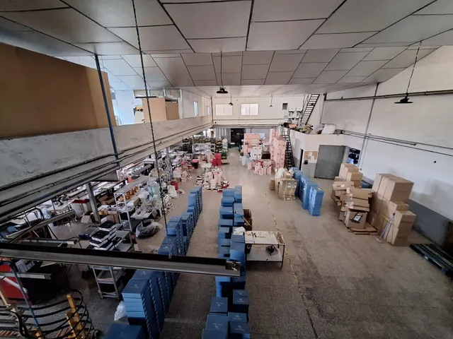¡OPORTUNIDAD ÚNICA! Espectacular nave industrial en La Hoya - foto 4