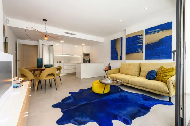 Apartamento moderno en Campoamor playa - foto 2