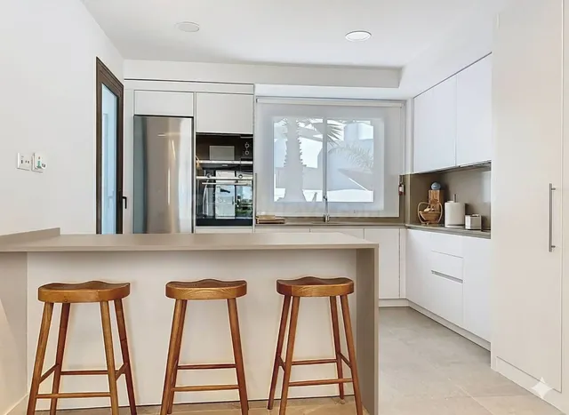 Apartamento 4 habitaciones 225m² en venta - Costa Del Sol - foto 3
