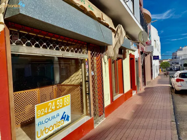 Local Comercial en la mejor avenida de Santa Marta — 10