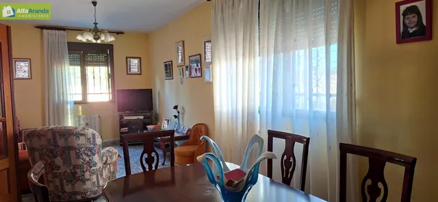 Amplia vivienda en San Juan del Monte — 6