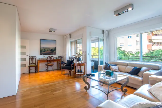 Preciosa vivienda a un paso del centro de la ciudad — 3