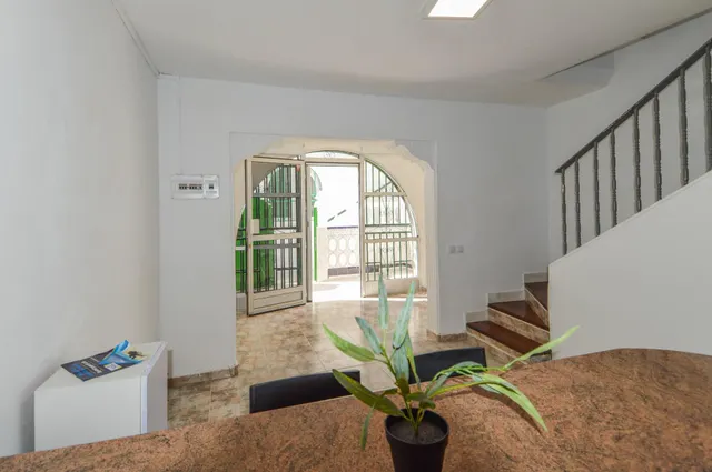 Dúplex con 3 dormitorios y vistas al mar en Loma Dos: Proyecto con alto potencial de reforma — 18