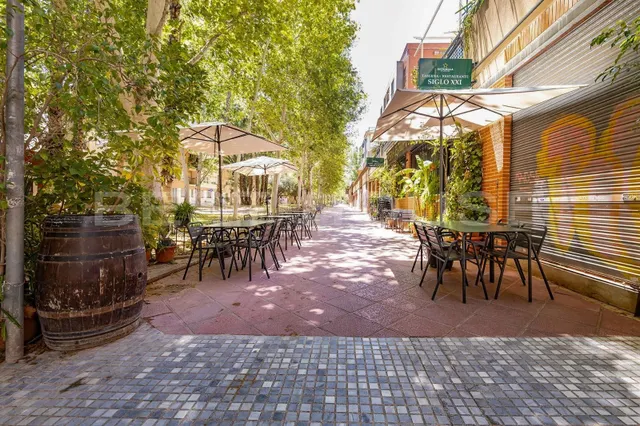 Local Comercial en Venta en Av Juan de Borbón - La Flota - foto 2
