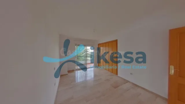 Venta de Vivienda en Marbella, Málaga. VIVIENDA ALQUILADA, I - foto 3