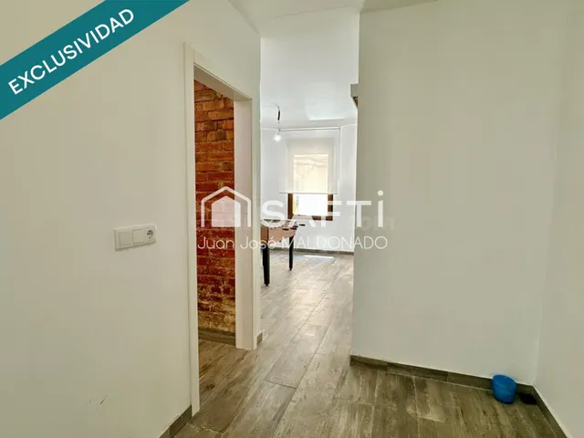 Tu refugio moderno en el corazón de Benicarló: Espacio, diseño y una terraza para soñar. — 44